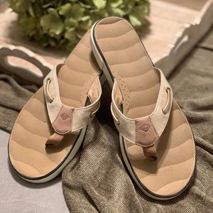 Sperry Sandals